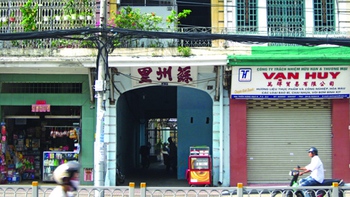 Chợ Lớn nhìn từ những con hẻm