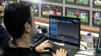 Khi máy tính vào cuộc