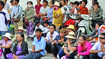 Đâu chỉ là chuyện nghịch lý giữa 2 kỳ thi