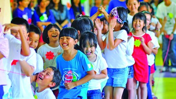 Giữ gìn tiếng nước tôi