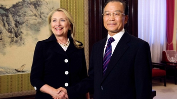 Bà Clinton đã thất bại ra sao tại Bắc Kinh?