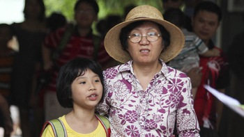 Sứ mệnh "uốn nắn"