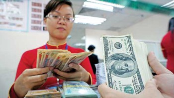 Ứng xử với tỉ giá