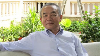 Dịch bởi "sự bức bối ngay trên da thịt mình"