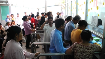 Viêm gan siêu vi C sẽ không được "bảo hiểm"?