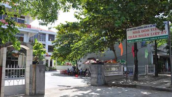 Ngôi nhà có ngọn lửa ấm
