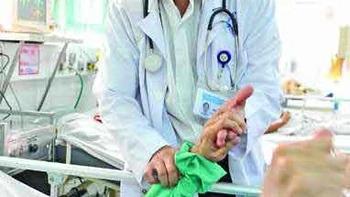 Giờ "vàng" cứu người đột quỵ thiếu máu não
