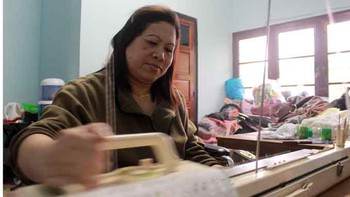 Chuyện một người đàn bà đan len