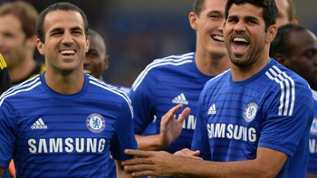 ​Còn ai cản nổi Chelsea?