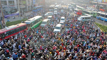 ​Từ chuyện thu phí xe máy: Mở rộng không gian tự quyết cho địa phương