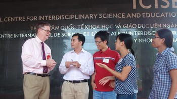 Việt Nam nên ưu tiên cho khoa học nào?