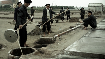  Tôi muốn giành lại nhân phẩm cho lính thợ lưu đày
