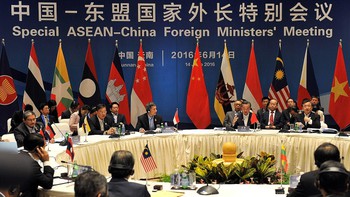 ASEAN: Tìm thắng lợi trong tương nhượng