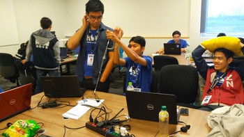 Facebook Hackathon và... bún bò đêm khuya