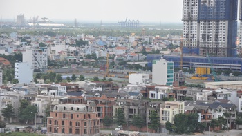 Ta đang trả bao nhiêu loại thuế, phí nhà, đất?