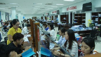 “Đấu giá” để tránh lãng phí nhân tàiI