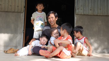 Khi lòng nhân ái Việt gặp lòng nhân ái Mỹ