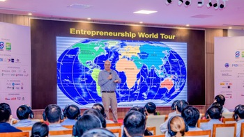 Hai người thiết kế tương lai