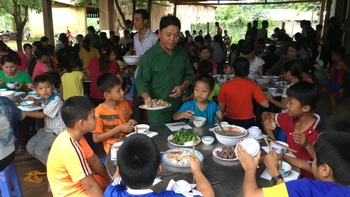 Bữa sáng biên giới