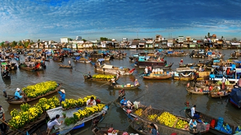 Để chợ nổi bắt đầu một đời sống khác 