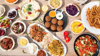 Tháng Ramadan và bài toán dinh dưỡng thể thao