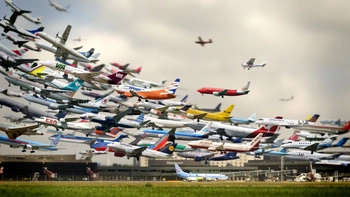 Cú sẩy chân của Thomas Cook và những cảnh báo gần cho du lịch Việt