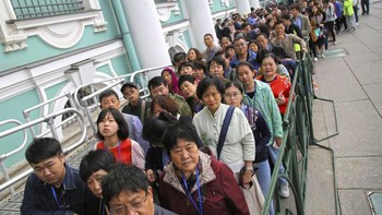 Nga cũng "đau đầu" với du khách Trung Quốc