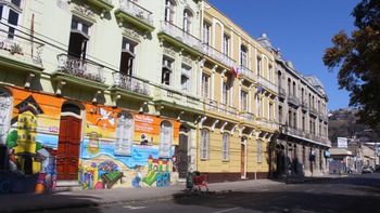 Valparaíso - thành phố mỹ thuật của Nam Mỹ