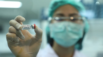 Nghiên cứu vaccine ngừa COVID-19: Vì sao có nhiều kỳ vọng vào Thái Lan và Indonesia?