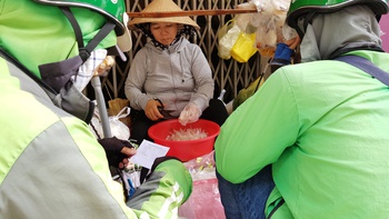 Thời mua bán không thấy mặt nhau