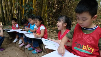 Mùa hè là để vui chơi,