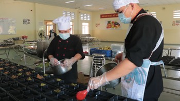 Khi người cách ly được chọn món ăn