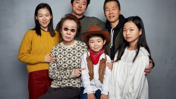 Minari - Giữ chặt lấy nhau trong đời lạc lõng