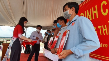 Tôi và cánh cửa tương lai 