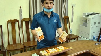 Người tài ở đâu?