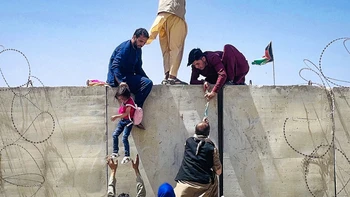 Afghanistan: Đằng sau cuộc tháo chạy tán loạn