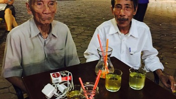 Cuộc xoay trục không suôn sẻ