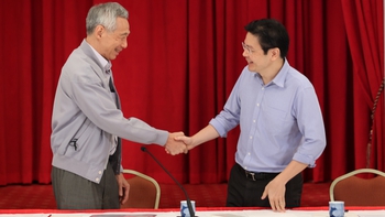 Singapore: Cây gậy tiếp sức không dễ trao