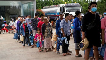 Kinh tế Lào xoay xở vượt khó