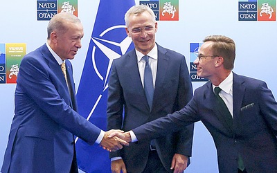 NATO và bài toán liên minh