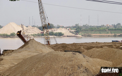 Hà Nội báo cáo Thủ tướng vụ trúng đấu giá 3 mỏ cát gần 1.700 tỉ: Có thể tác động đến an ninh kinh tế