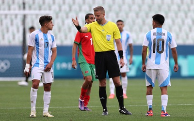 FIFA vào cuộc điều tra trận Argentina - Morocco ở Olympic Paris 2024