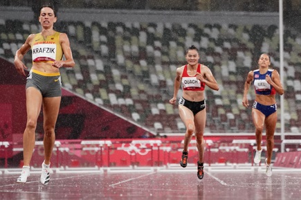 Quách Thị Lan dừng bước ở bán kết 400m vượt rào nữ tại Olympic 2020