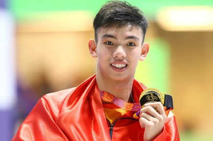 Huy Hoàng có thể sang Hungary tập huấn