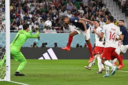 Pháp - Ba Lan (hiệp 2) 2-0: Kylian Mbappe nhân đôi cách biệt cho Pháp