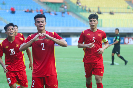 Chơi không tốt khi đá đội hình hai, U19 Việt Nam vẫn thắng Brunei 4-0