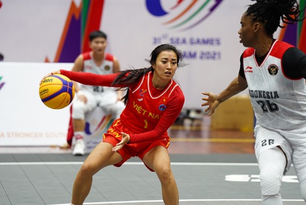 Hai ngọn lửa ở Thanh Trì