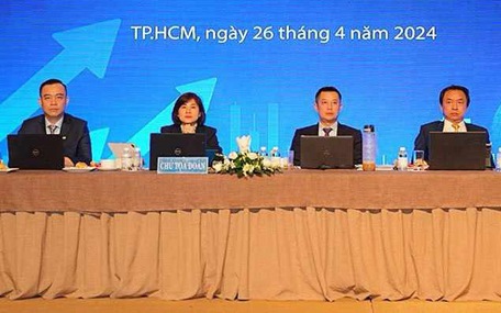 Eximbank: 'Vụ nợ thẻ tín dụng 8,8 tỉ đồng là bài học lớn’