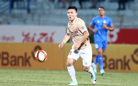Quang Hải có thể gia nhập đội bóng cũ của Lê Công Vinh ở Nhật Bản
