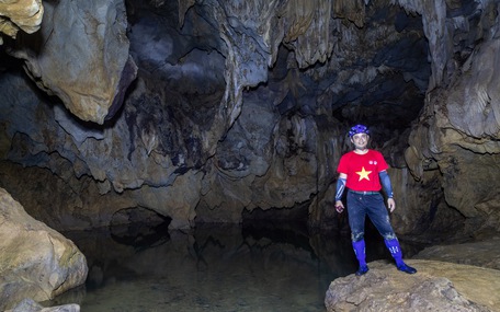 Đề xuất mời chuyên gia hang động Anh khảo sát hang Vân Tiên có suối ngầm